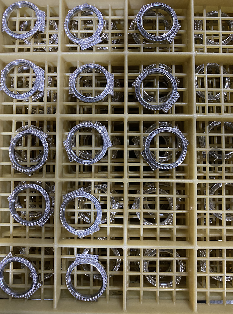 五軸加工在應用方面具有重要的作用